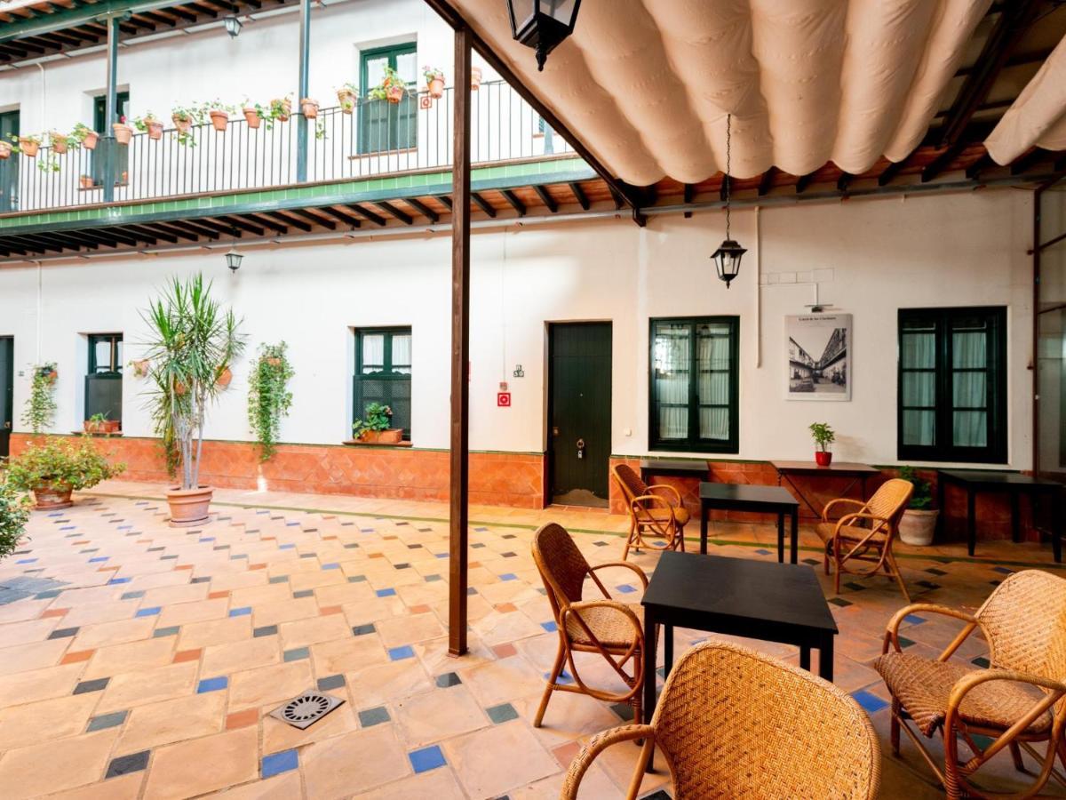 Holi-Rent Lumbreras Apartment Seville Exterior photo